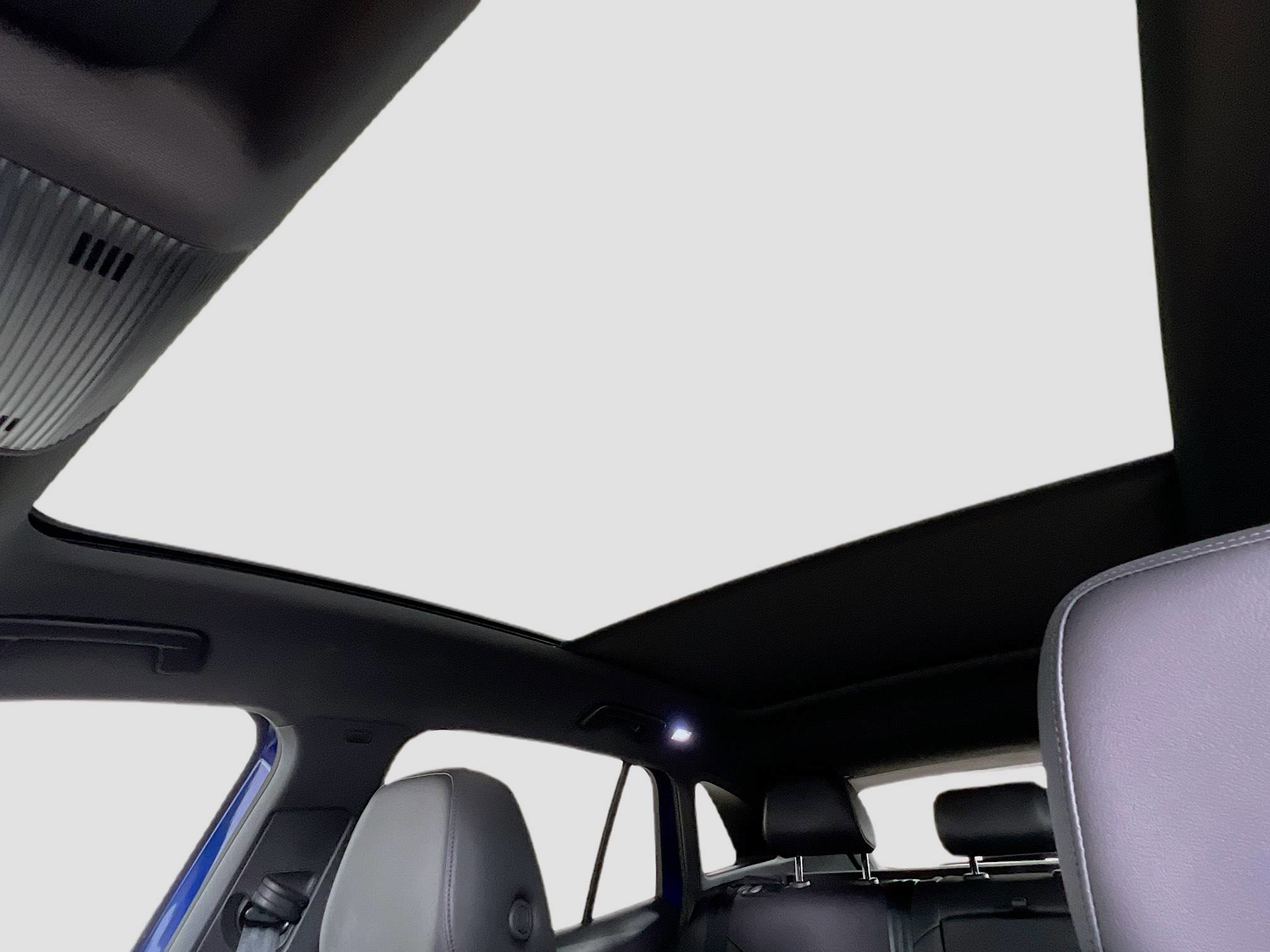 2021 Volkswagen ID.4 Pro S photo 19