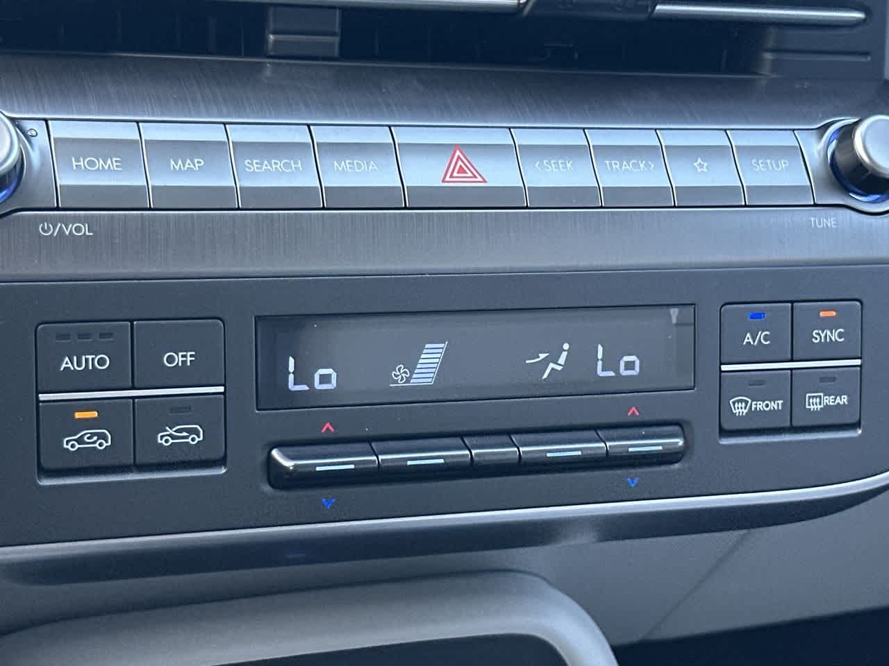 2026 Hyundai Kona SEL photo 17
