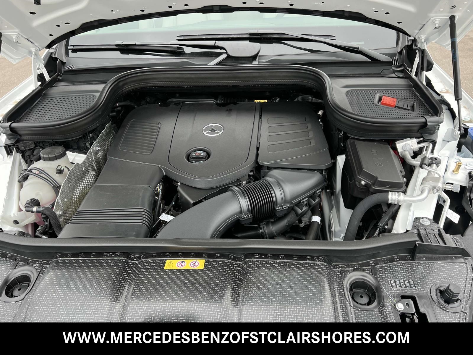 2025 Mercedes Benz GLE 350 4MATIC photo 11