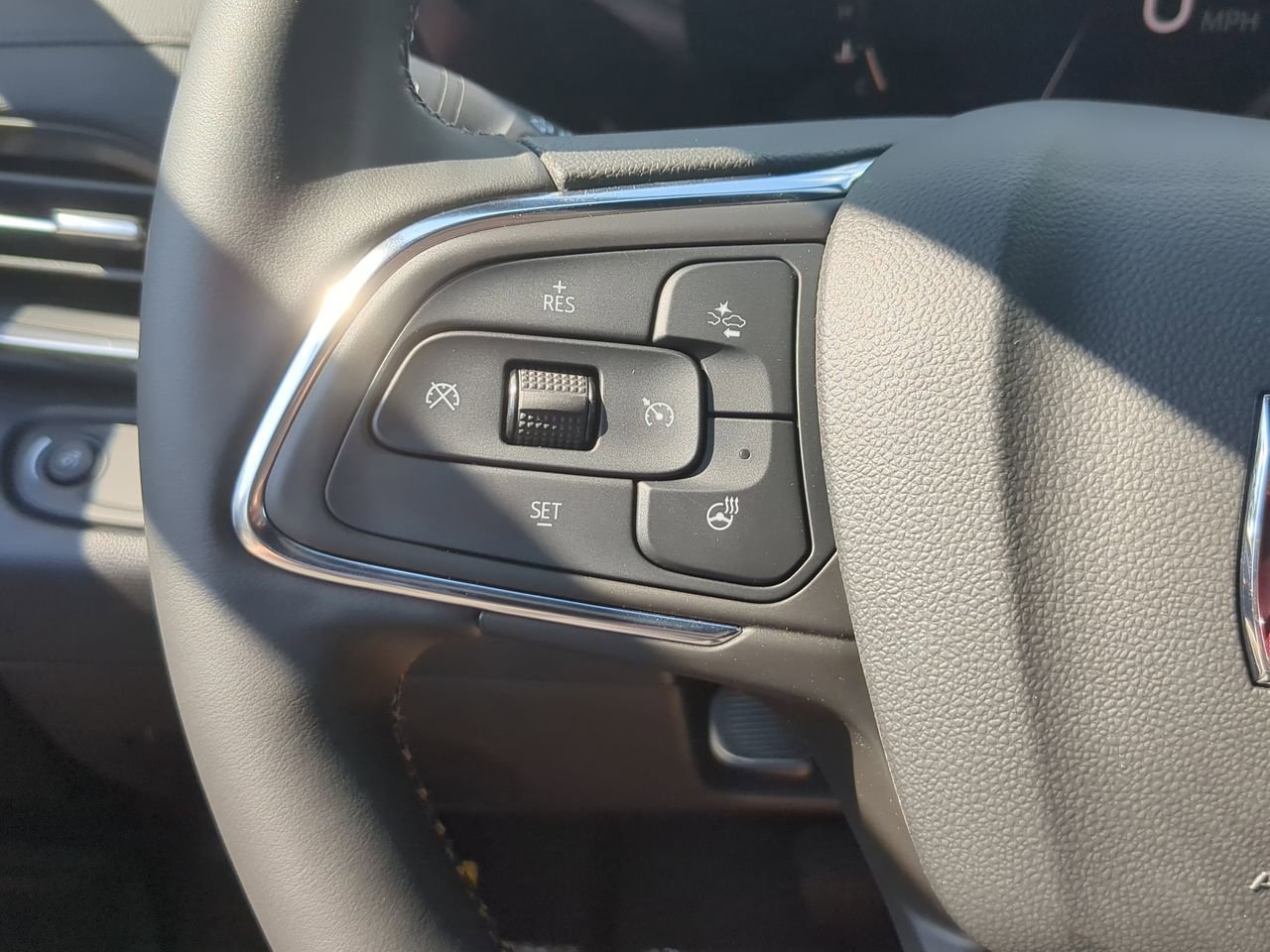 2025 Buick Envista Preferred photo 25
