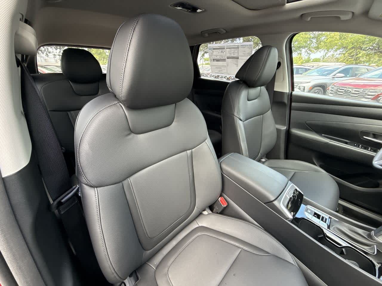 2025 Hyundai Tucson SEL Convenience photo 26