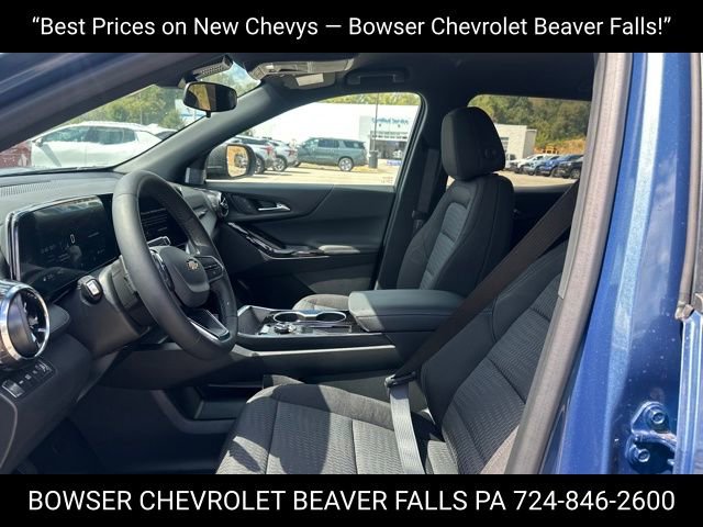 2026 Chevrolet Equinox LT photo 2