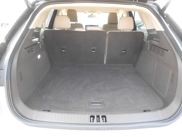 2021 Lincoln Nautilus Standard photo 2