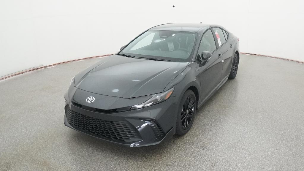 2026 Toyota Camry SE photo 4