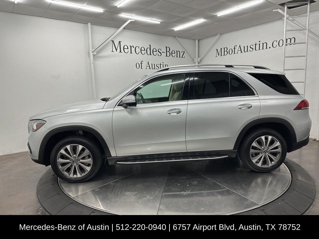 2020 Mercedes Benz GLE 350 4MATIC photo 3