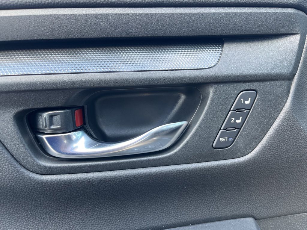 2026 Honda CR-V Hybrid Sport-L photo 4