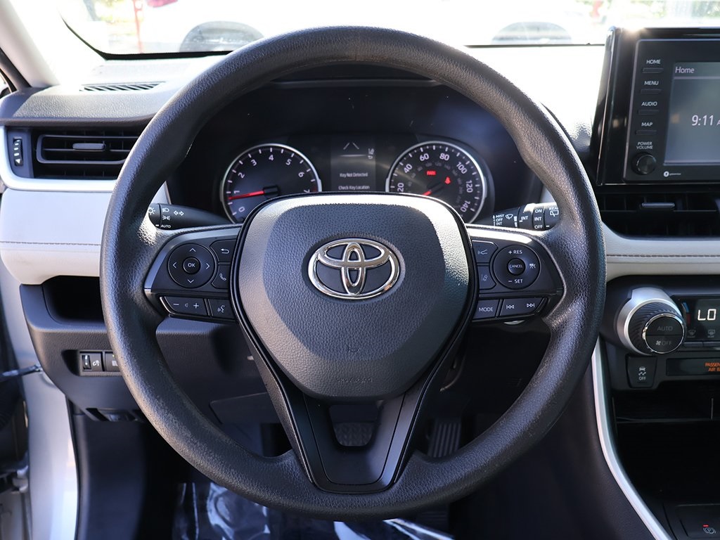 2022 Toyota RAV4 XLE photo 34