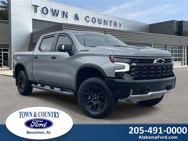 2024 Chevrolet Silverado 1500 ZR2's photo