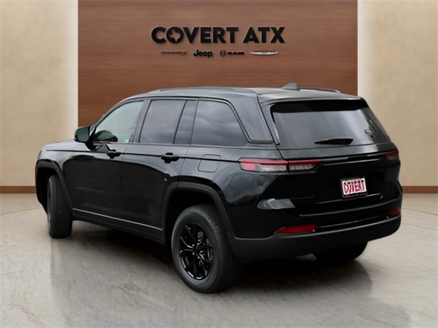 2025 Jeep Grand Cherokee Altitude X photo 2