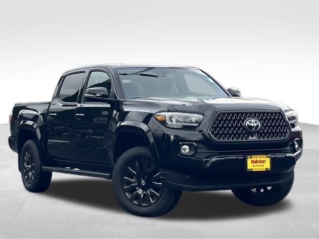 2023 Toyota Tacoma Limited's photo