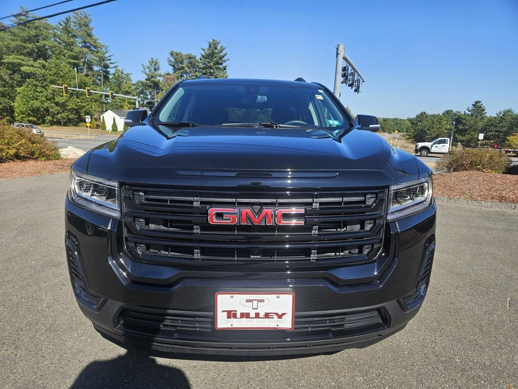 2023 Gmc Acadia SLE photo 2