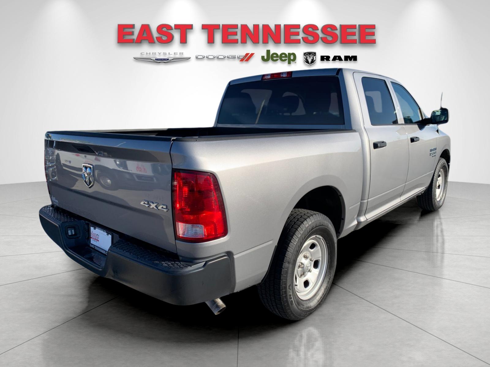 2022 Ram 1500 Classic Tradesman photo 3