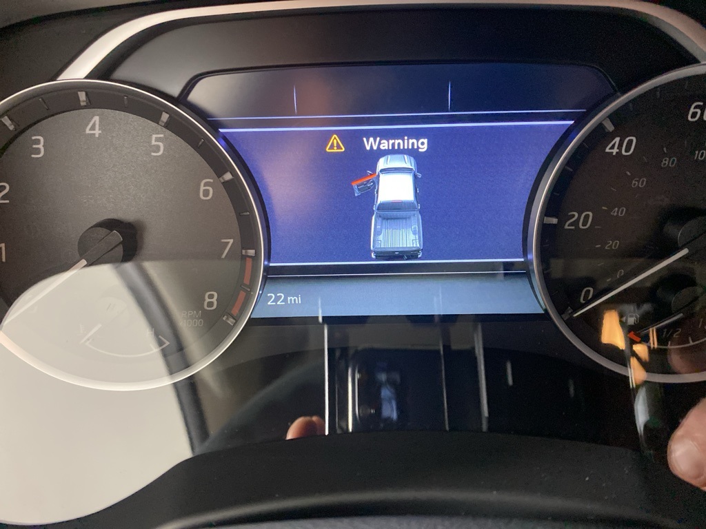 2025 Nissan Frontier SV photo 14