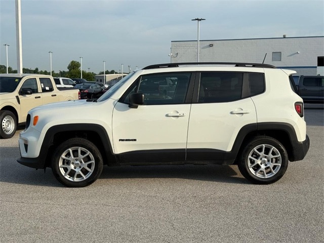 Used 2022 Jeep Renegade Latitude with VIN ZACNJDB11NPN76999 for sale in Granite City, IL