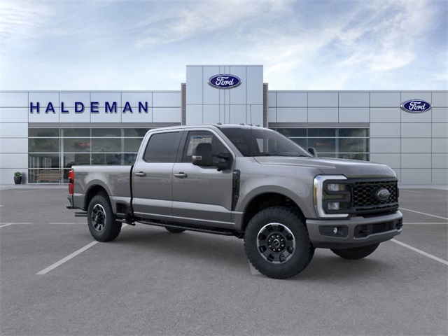 2025 Ford F-350 photo 7