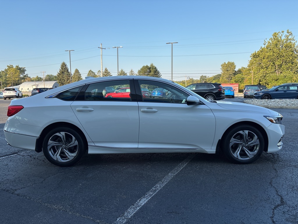2019 Honda Accord EX-L photo 5