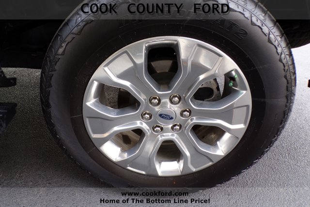 2022 Ford F-150 Platinum photo 27