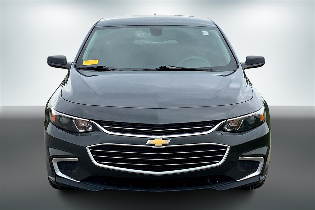 Used 2018 Chevrolet Malibu 1FL with VIN 1G1ZC5ST9JF201826 for sale in Kansas City