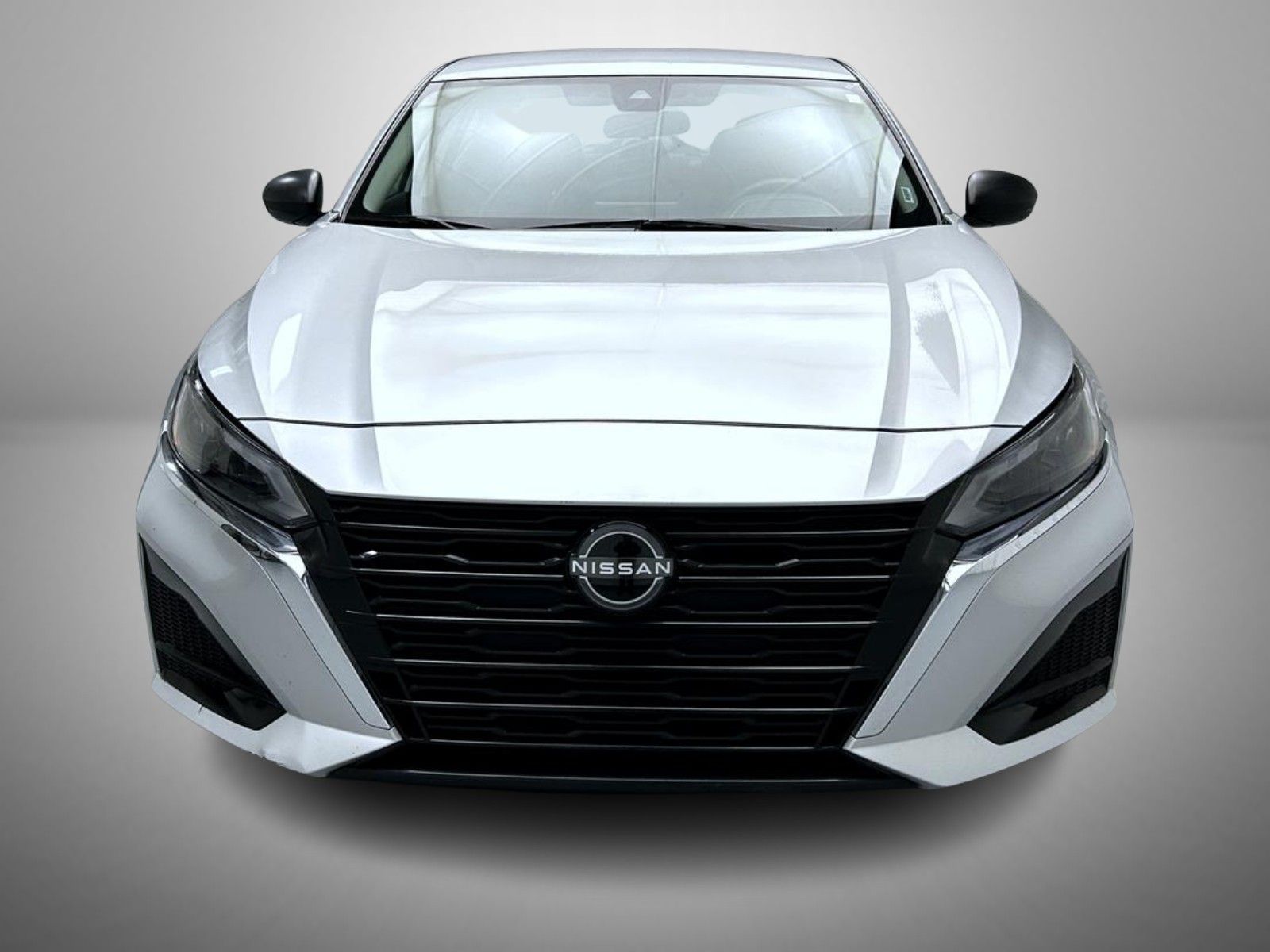 2024 Nissan Altima 2.5 SV photo 2