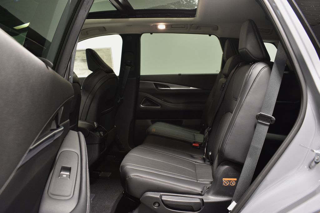 2026 Infiniti QX60 Luxe AWD photo 28