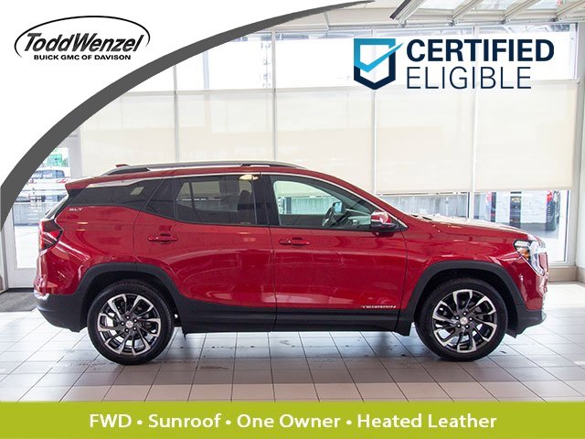 2023 GMC Terrain SLT's photo