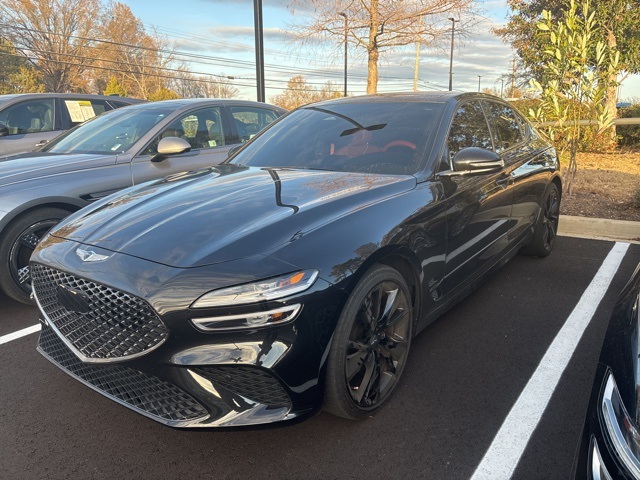 2023 GENESIS G70 Standard's photo