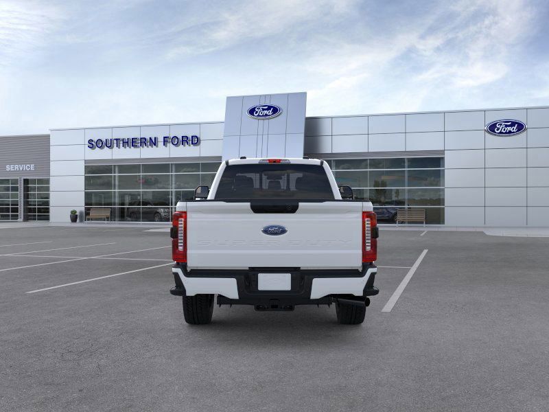 2025 Ford F-350 XL photo 5