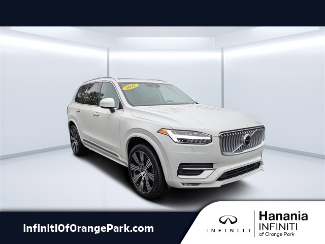 2022 Volvo XC90 Inscription's photo