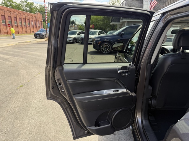 2016 Jeep Compass High Altitude photo 15