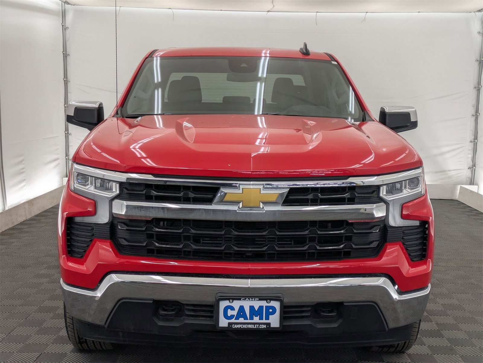 2024 Chevrolet Silverado 1500 LT photo 9