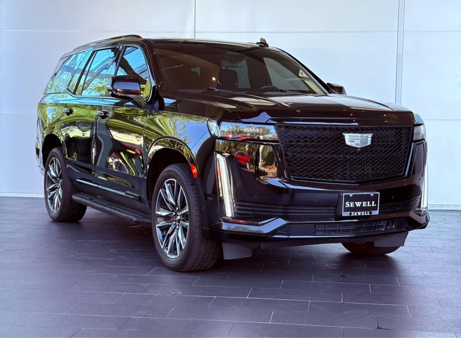 2021 Cadillac Escalade Sport photo 2