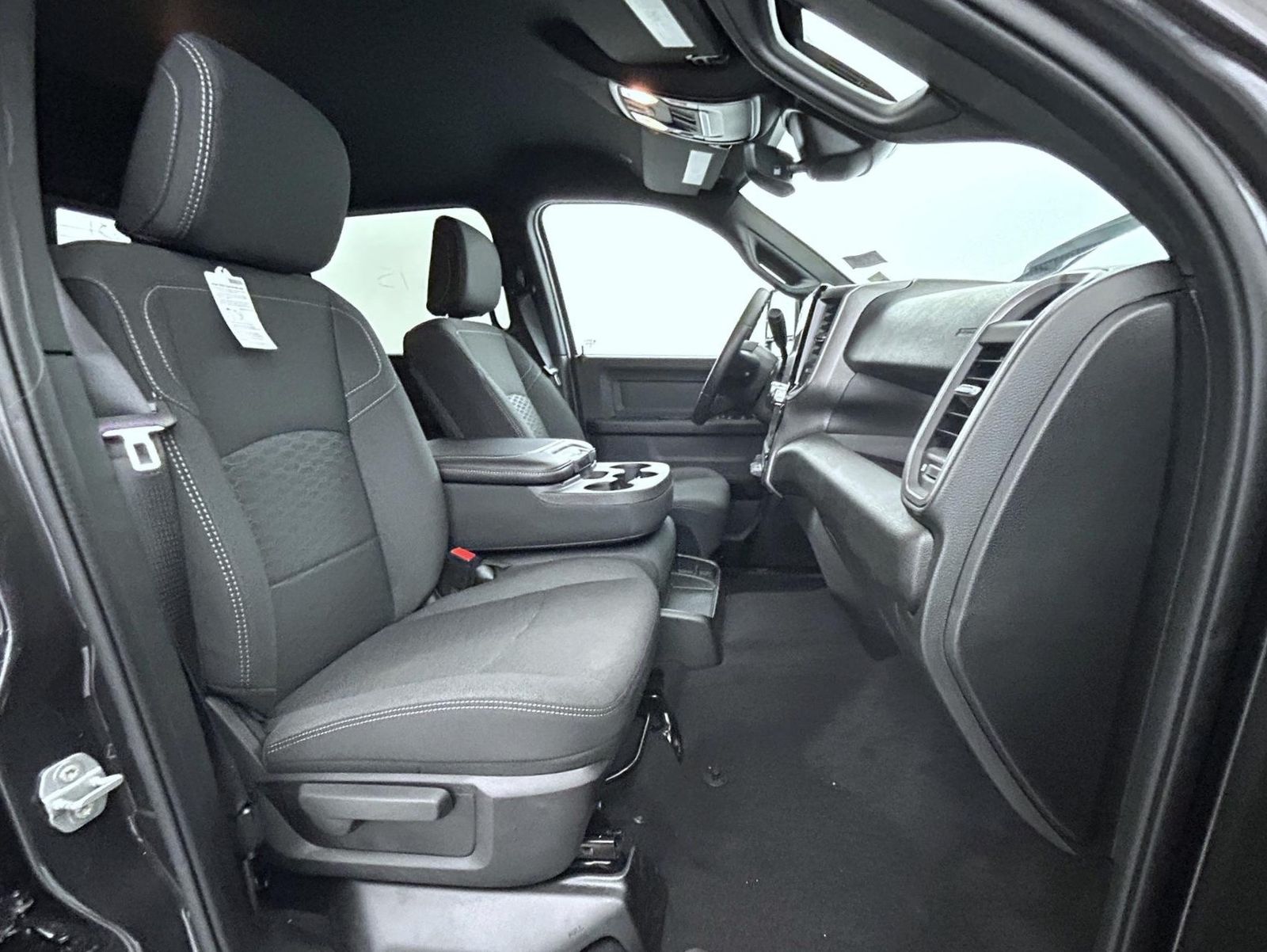 2026 Ram 2500 Tradesman photo 15