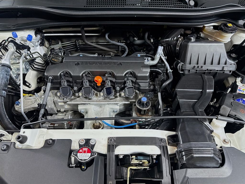 2016 Honda HR-V LX photo 26