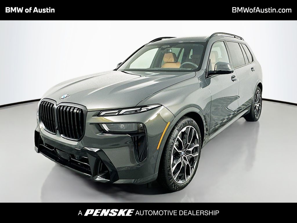 2025 BMW X7 40i's photo