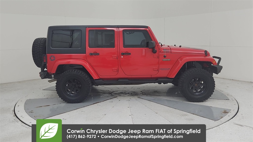 2017 Jeep Wrangler Unlimited Freedom photo 2