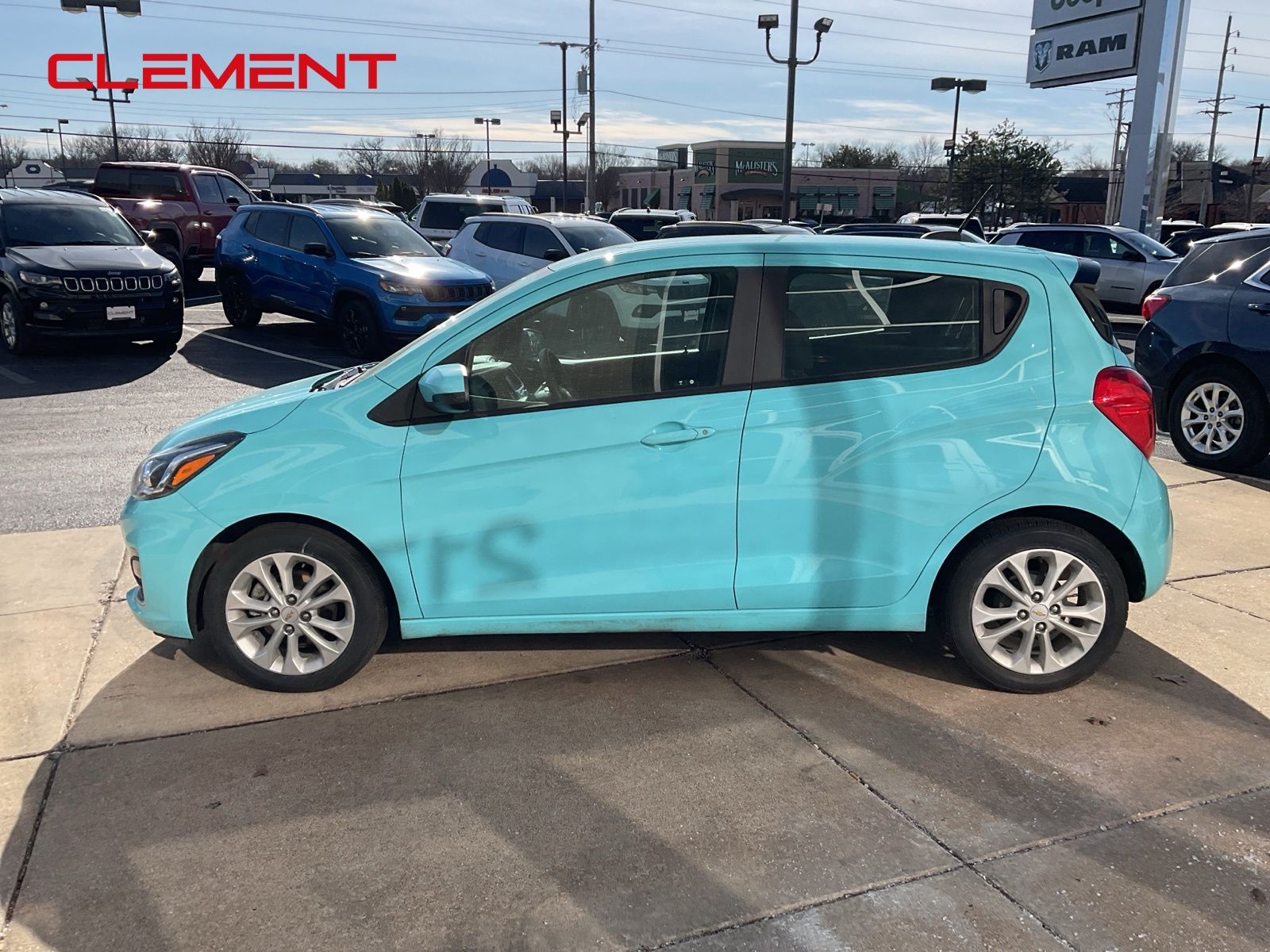 Used 2021 Chevrolet Spark 1LT with VIN KL8CD6SA1MC702688 for sale in Florissant, MO