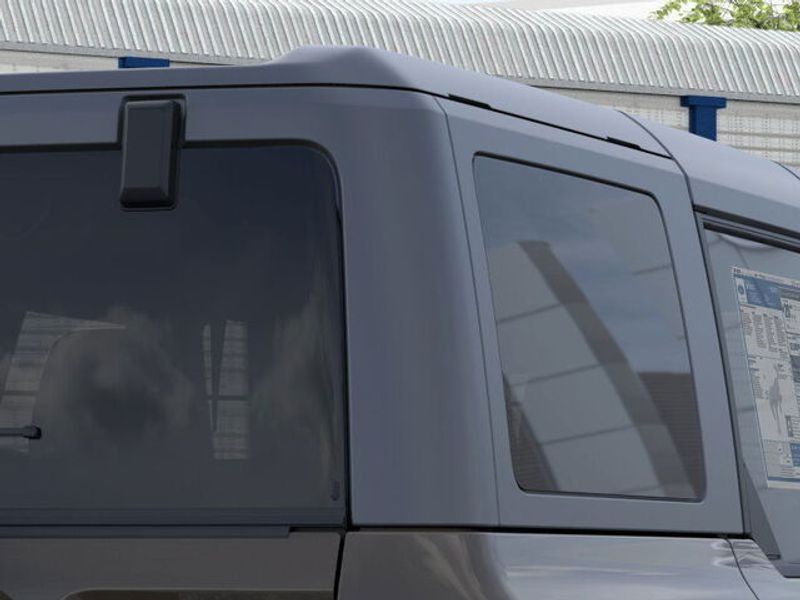 2025 Ford Bronco Base photo 23