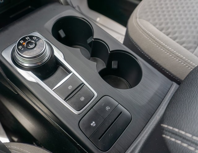2020 Ford Escape SE photo 23