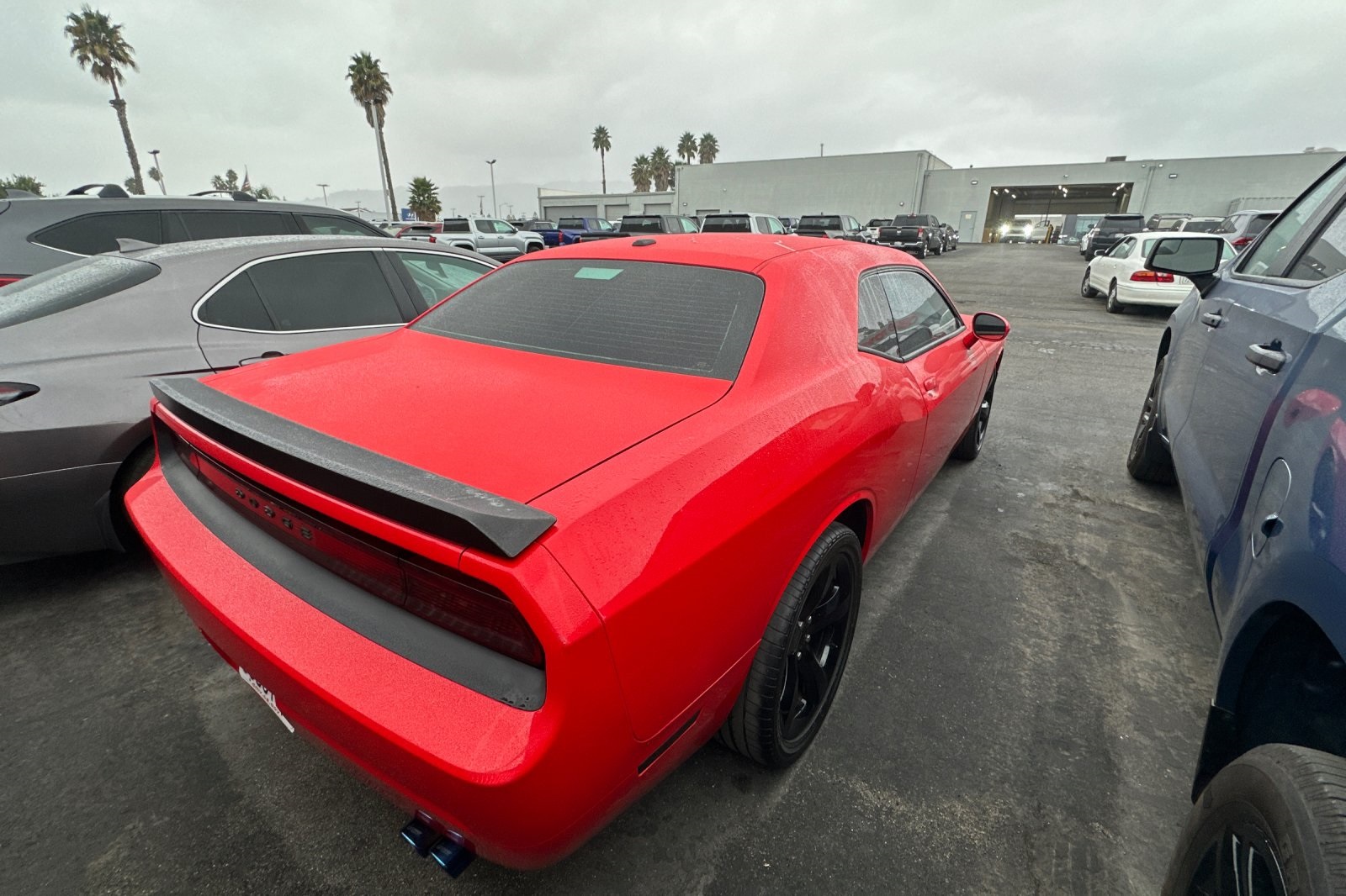 2014 Dodge Challenger SXT photo 2