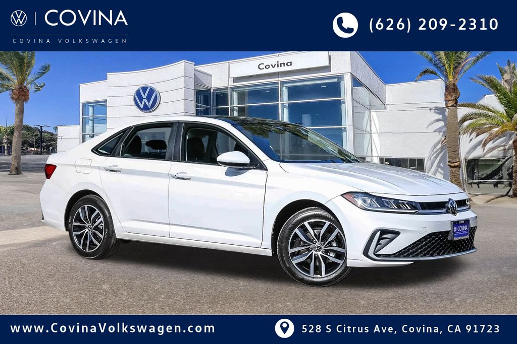 2026 Volkswagen Jetta SE's photo