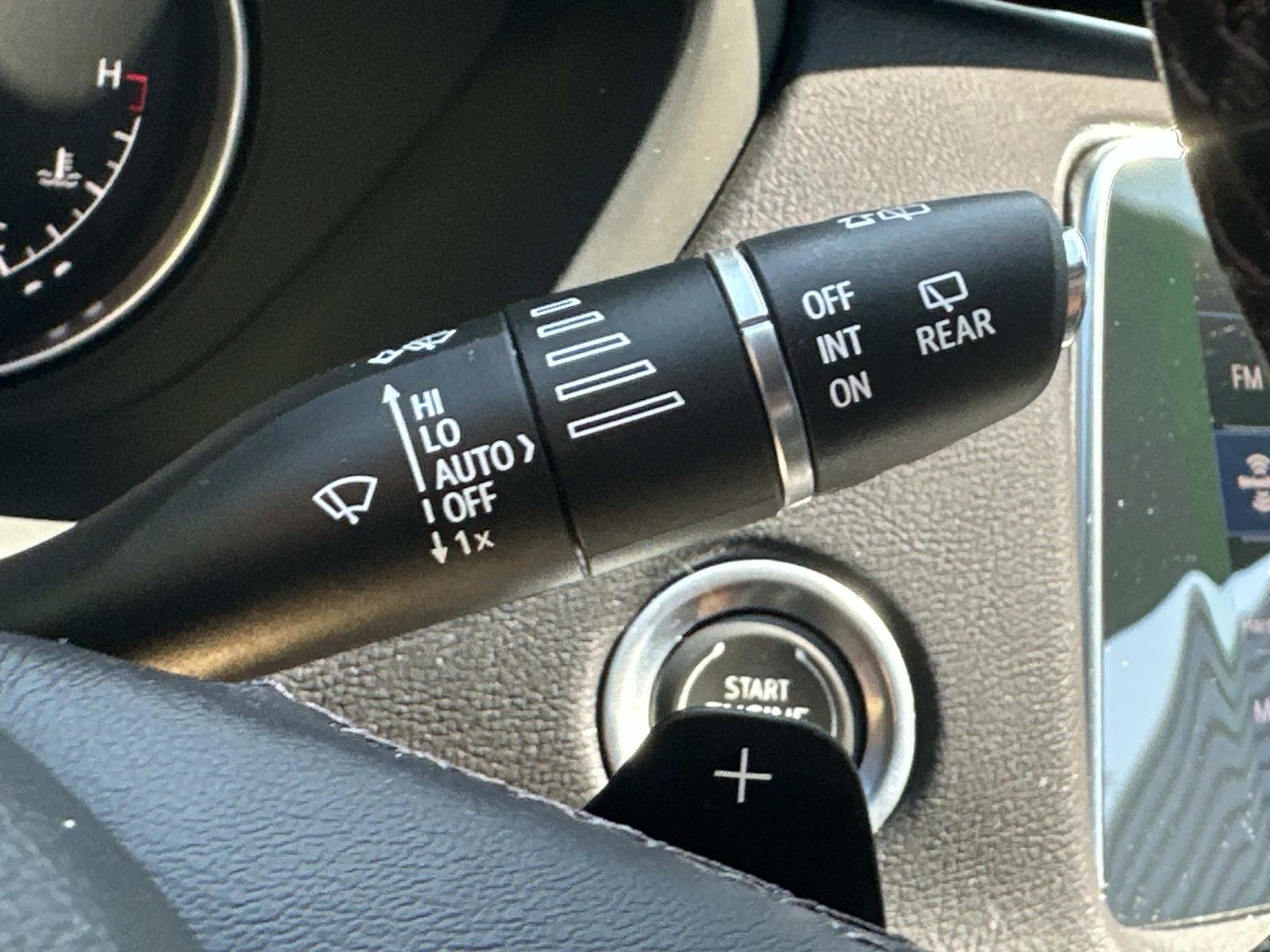 2021 Cadillac XT4 Premium Luxury photo 22