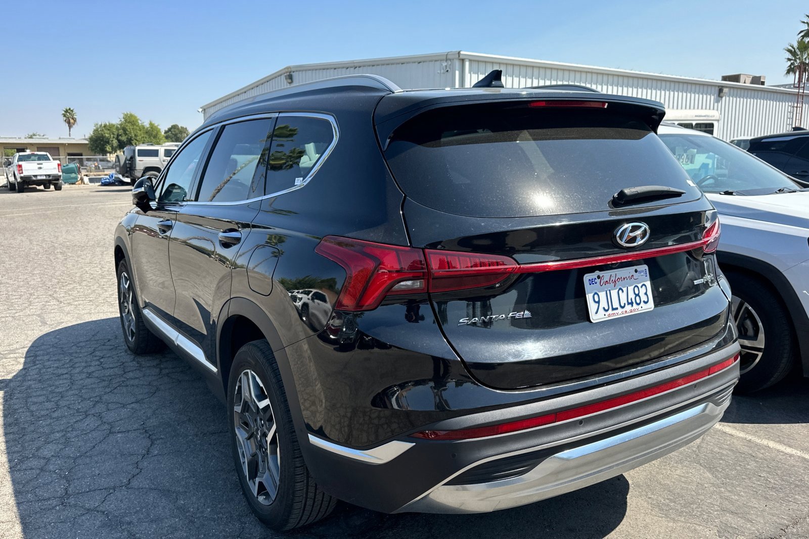 2023 Hyundai Santa Fe Limited photo 3