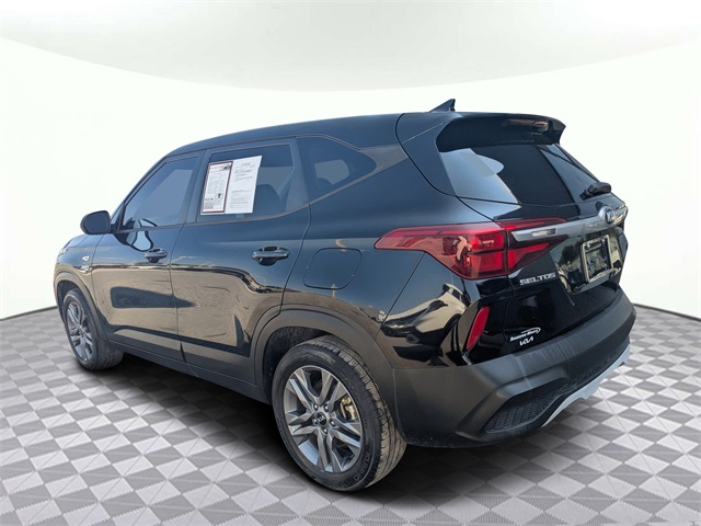 2021 Kia Seltos LX photo 4