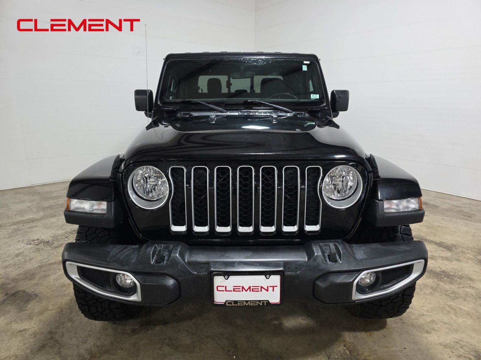 2021 Jeep Gladiator Overland photo 2