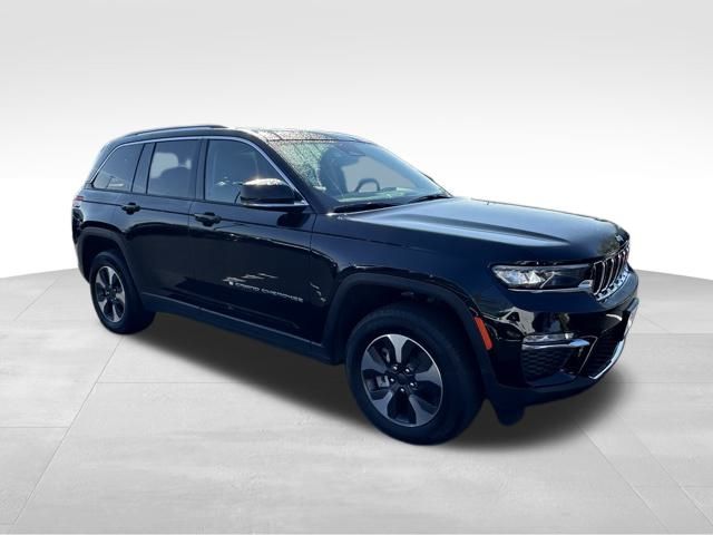 2023 Jeep Cherokee 4xe photo 7