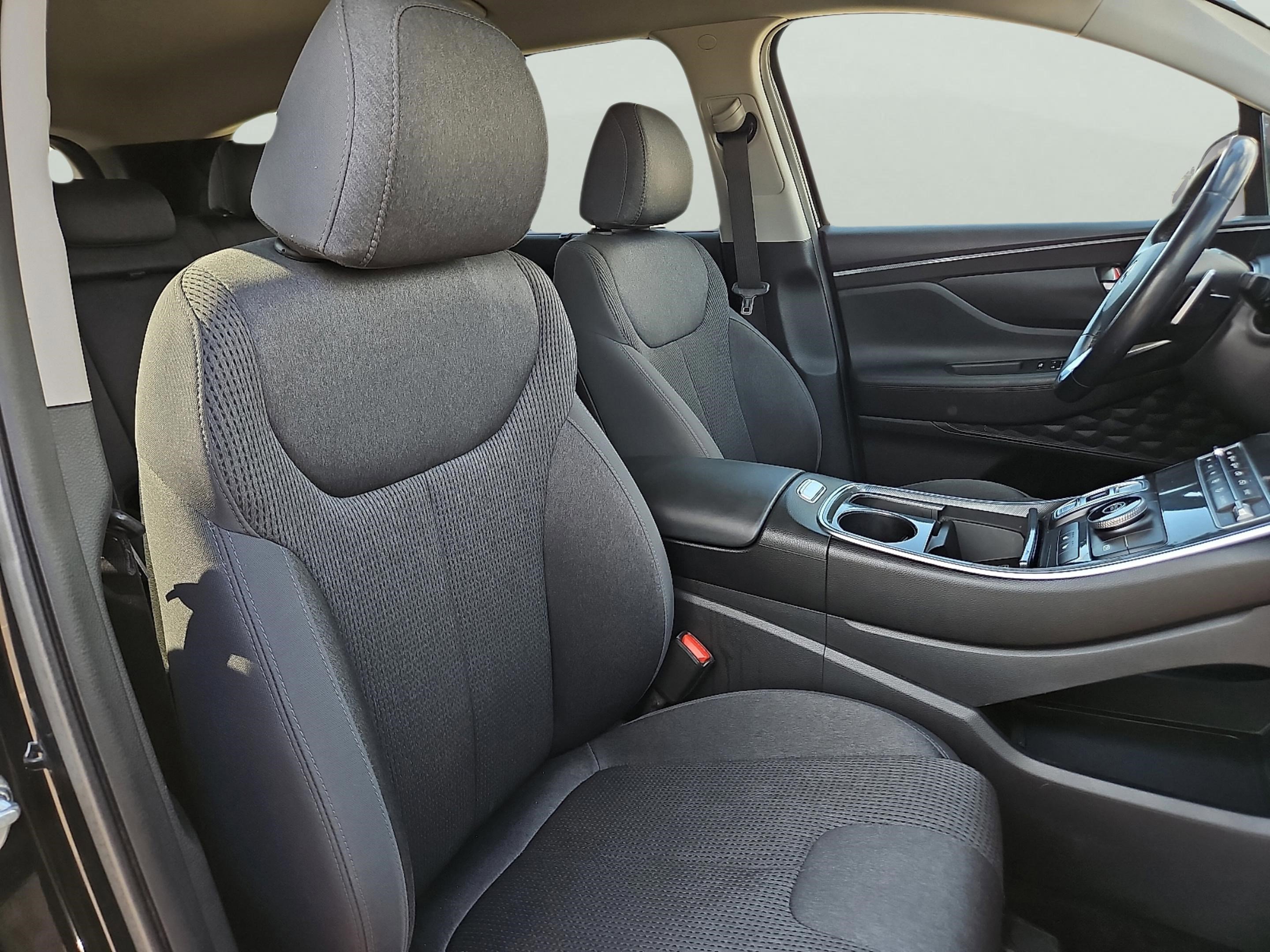 2021 Hyundai Santa Fe SEL Convenience photo 20