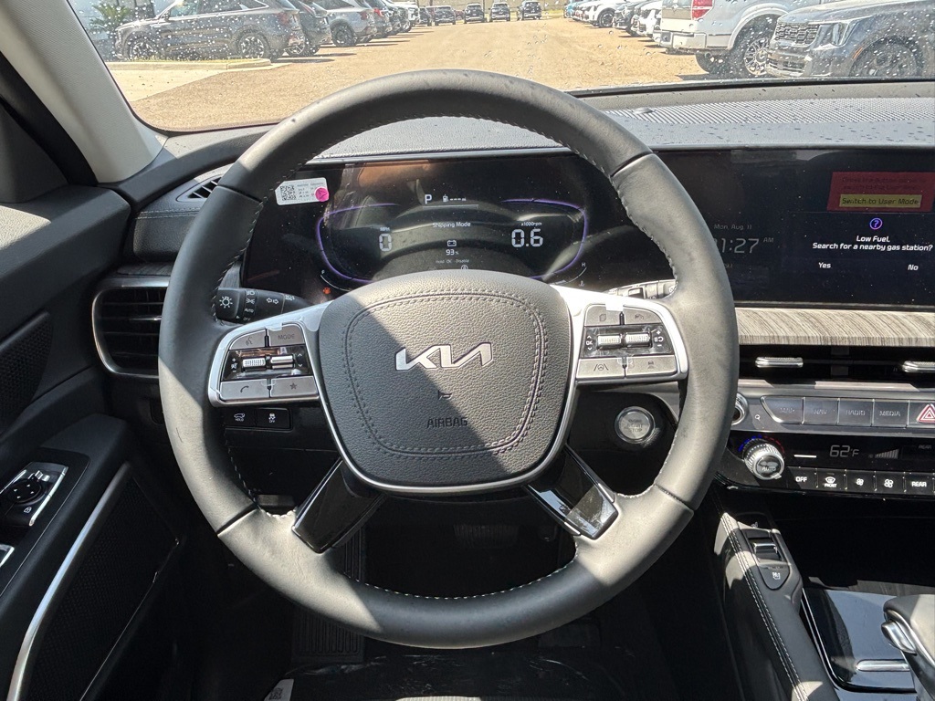 2025 Kia Telluride EX photo 13