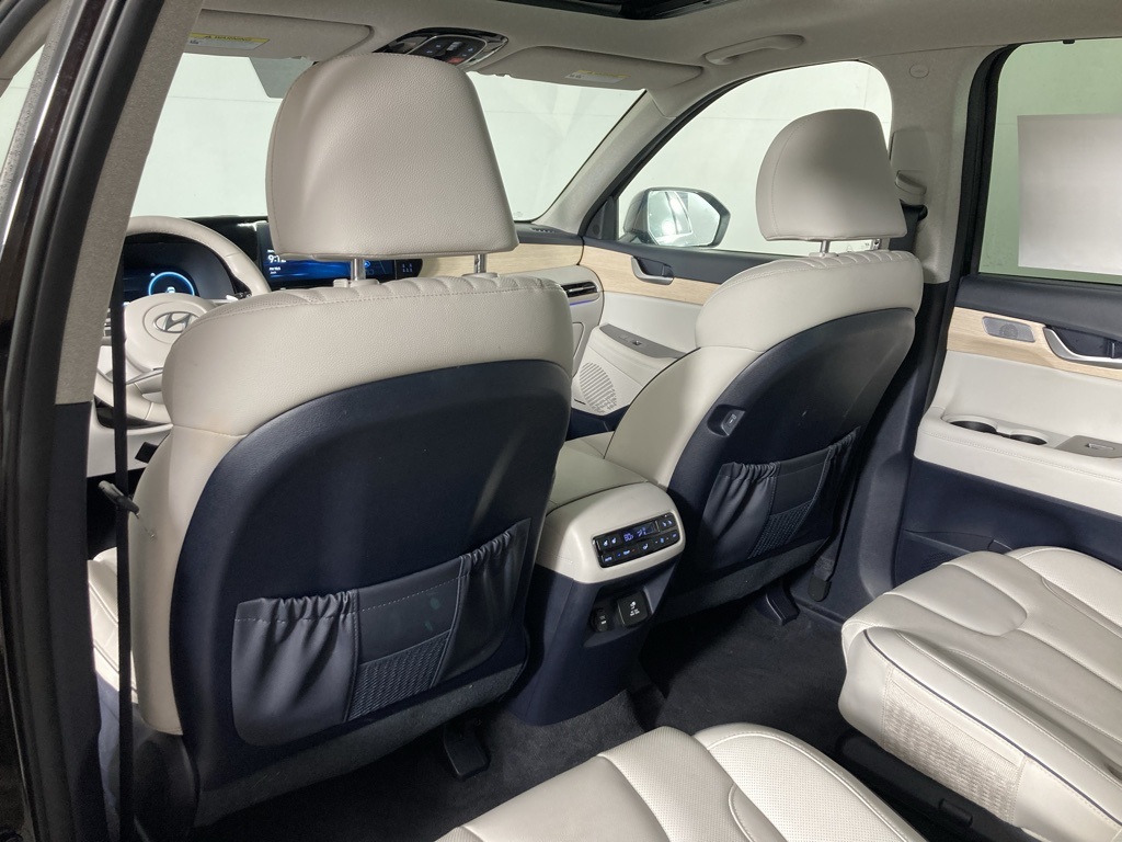 PreOwned 2024 Hyundai Palisade Limited 4 Door SUV in Elk River B9098
