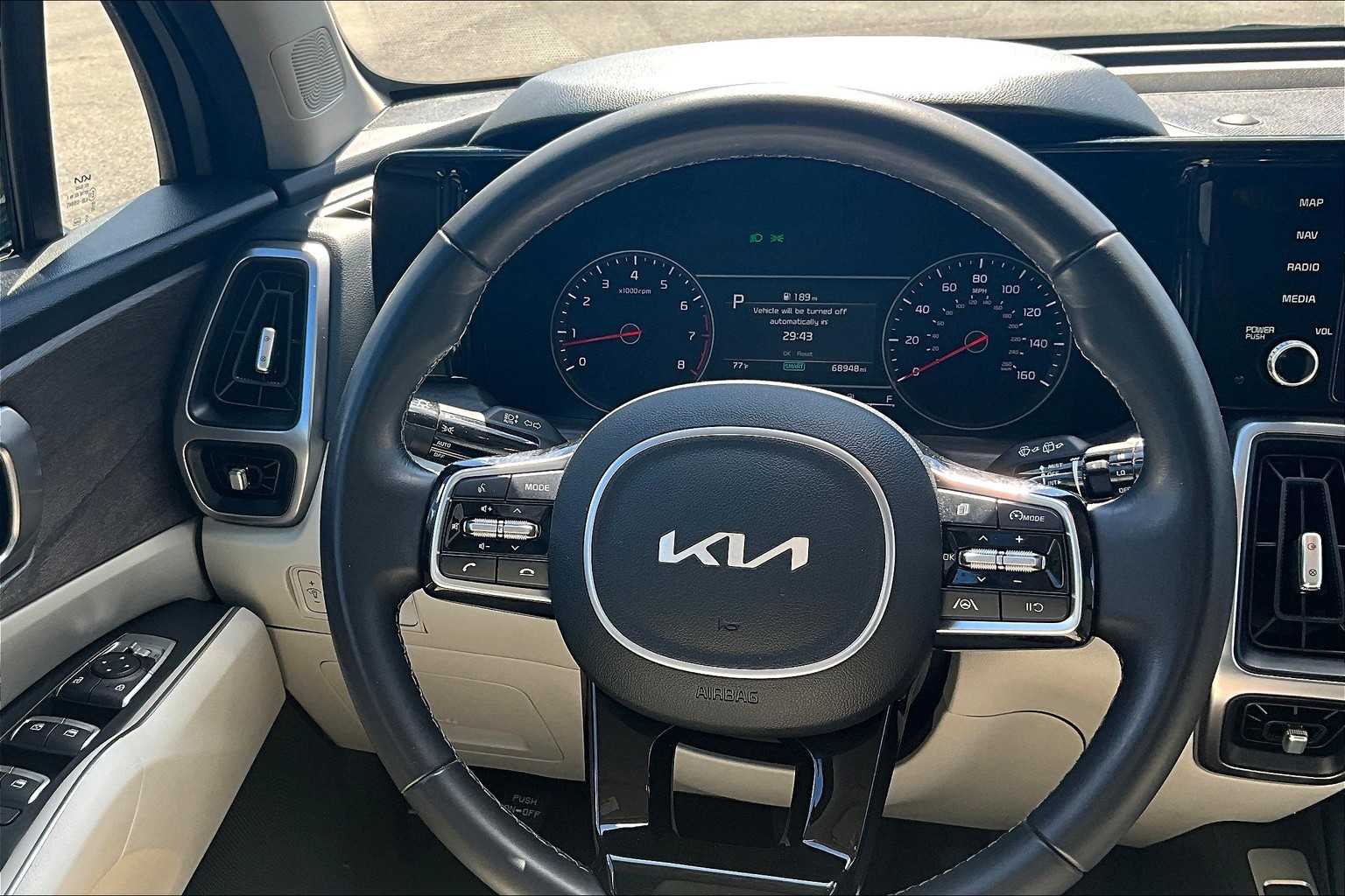 2022 Kia Sorento X-Line S photo 16