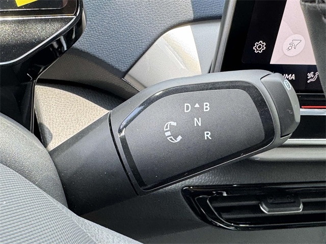 2025 Volkswagen ID.4 Pro S photo 21